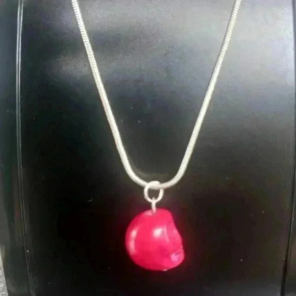 Howlite Turquoise Skull Necklace - Picture 5 of 6